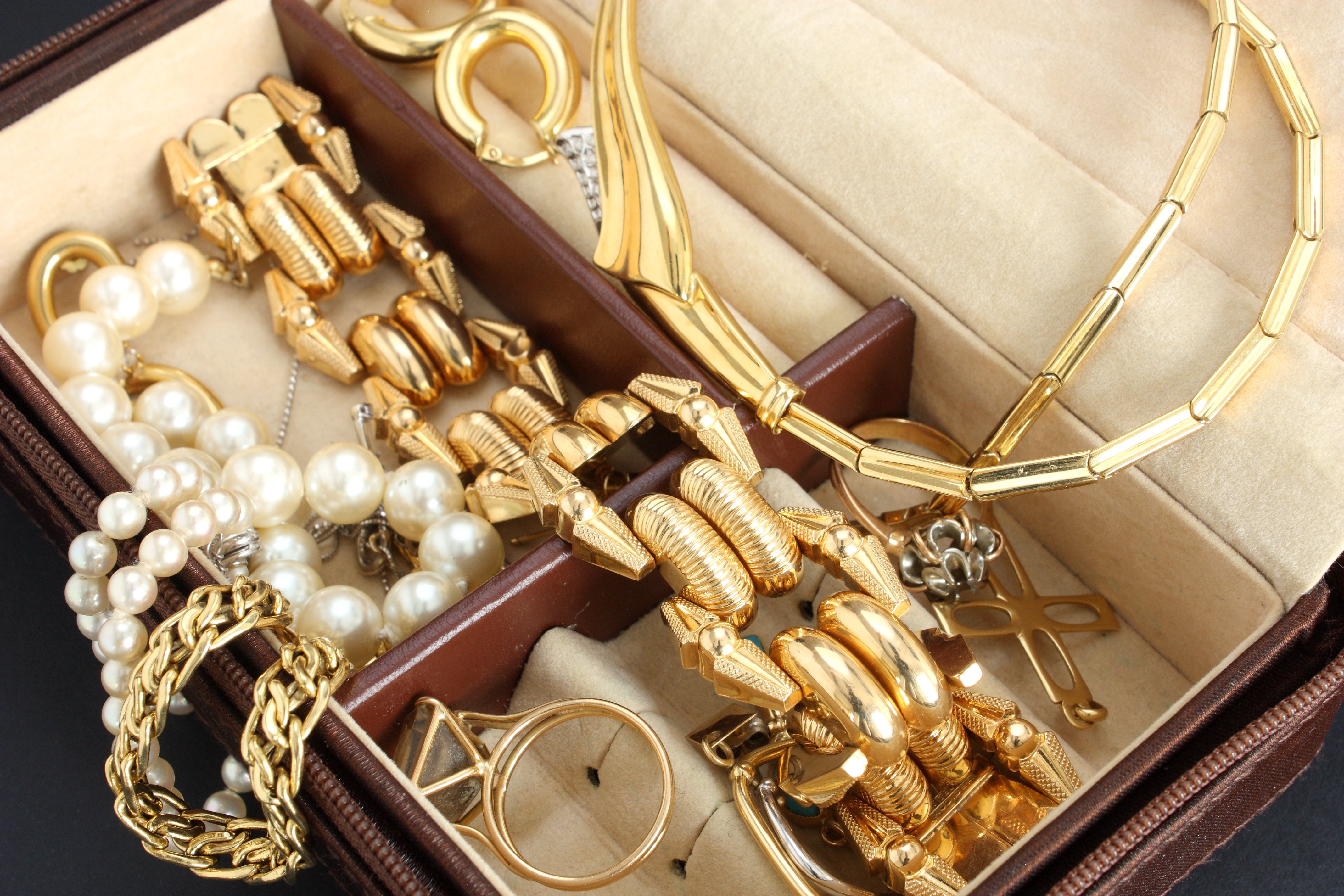 5 Things To Consider When Cleaning Your Jewelry