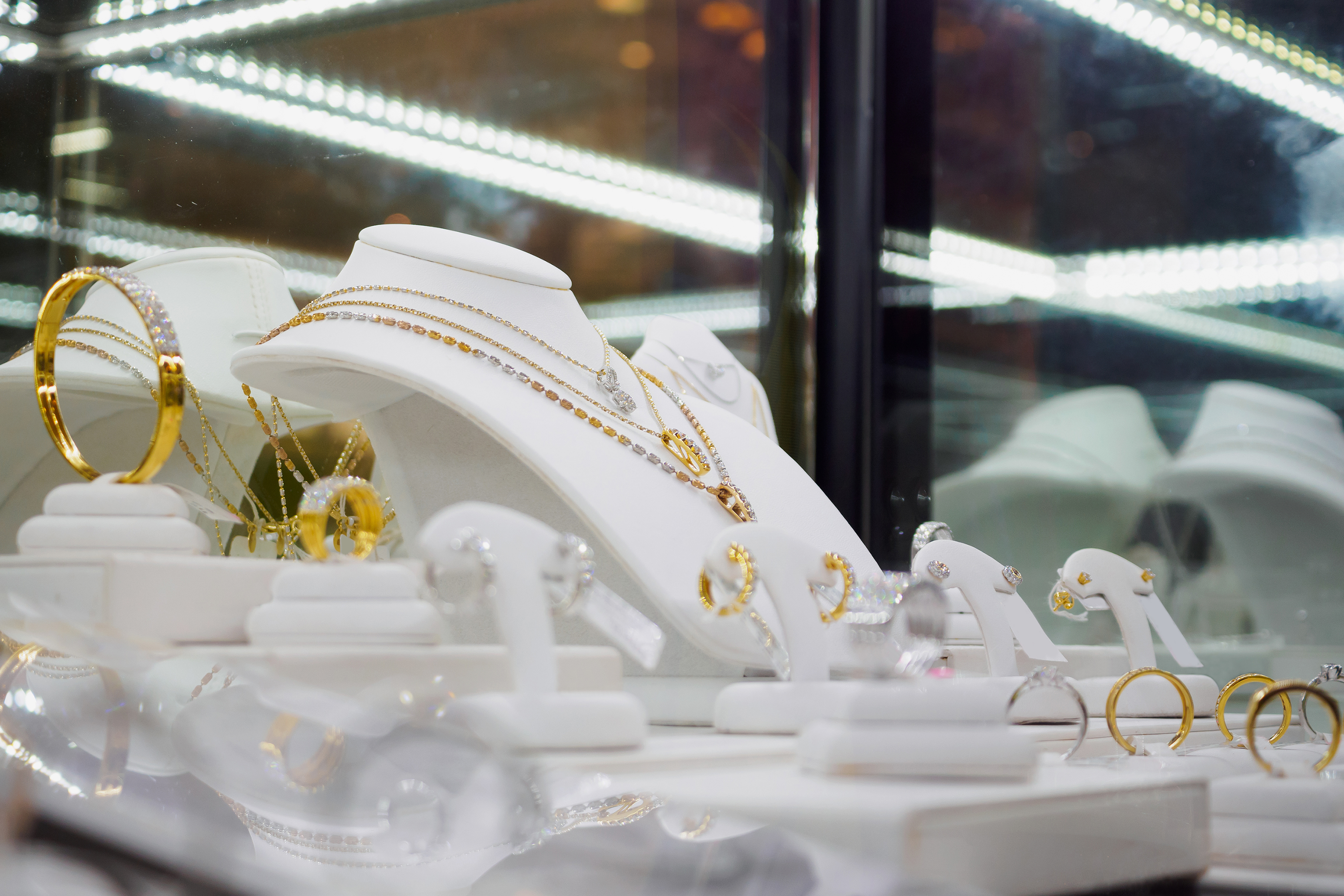 Scrap Gold Stores That Buy Used Jewelry Do Jewelry Stores Buy Gold