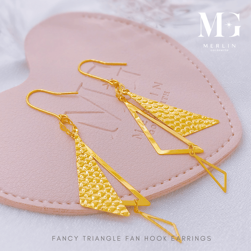 Gold Earrings for Round Faces