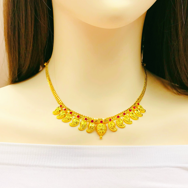 916 Gold (Short) Lightweight Manga Necklace Setting with Red Stones - 02