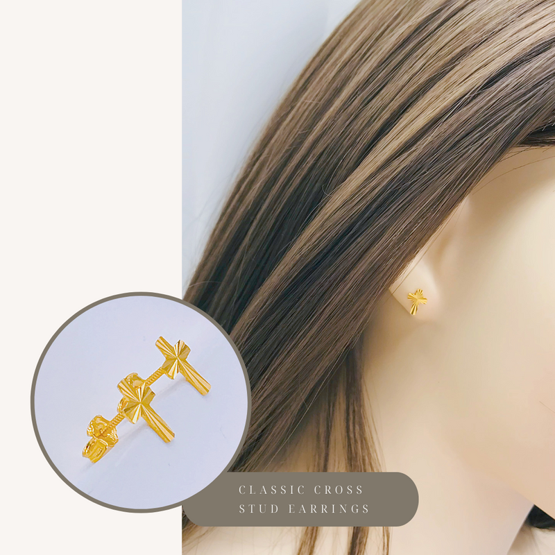 916 Gold Classic Cross Stud Earrings