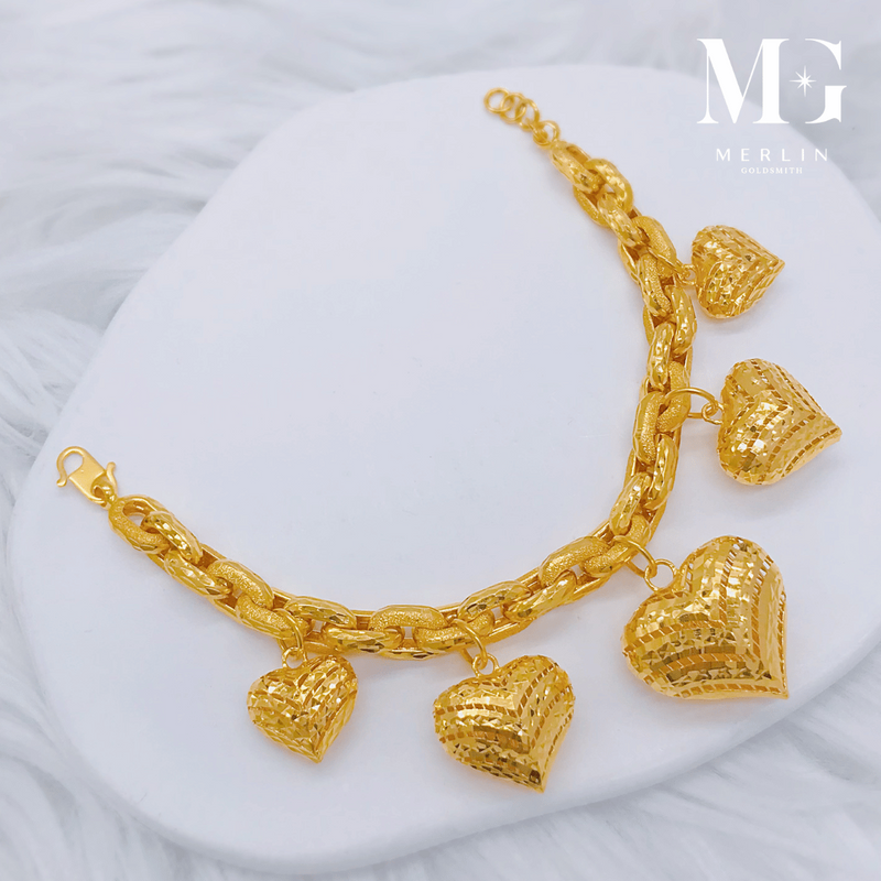 916 Gold Sandy Link Chain with Dangling Five Puffed Heart Bracelet