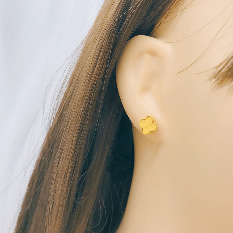 916 Gold Honeycomb Series - Lucky Four Leaf Stud Earrings