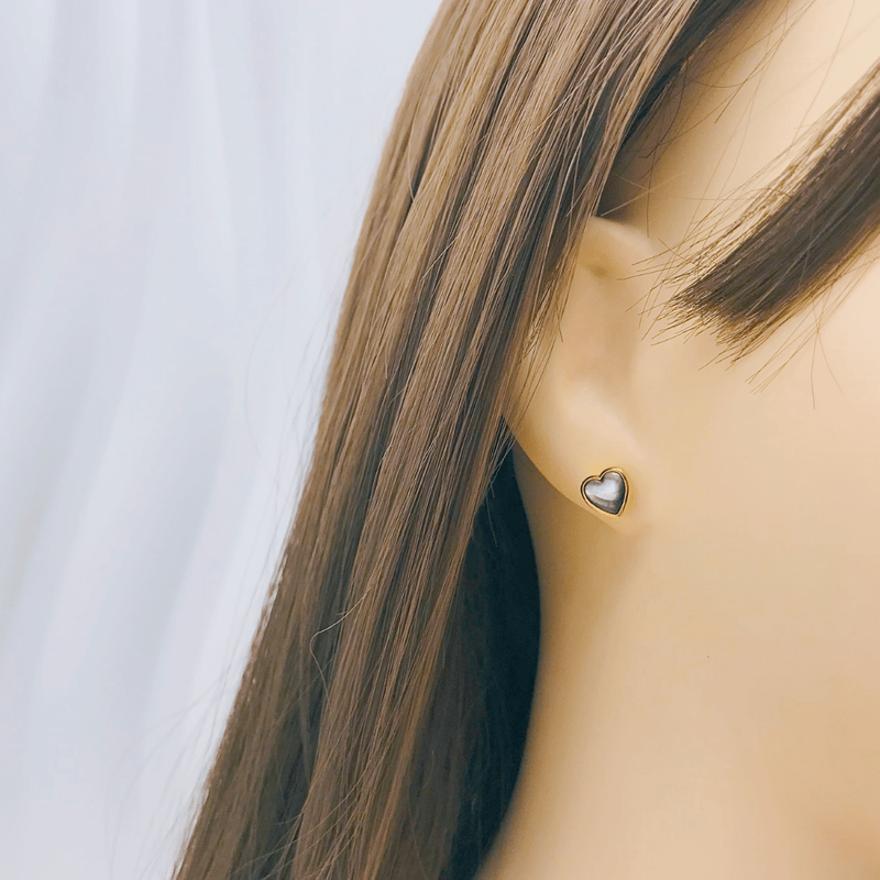 916 Gold Heart Stud Earrings (Space Grey)