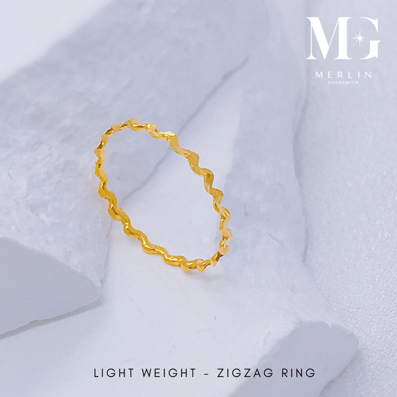 916 Gold Light Weight Zig Zag Ring