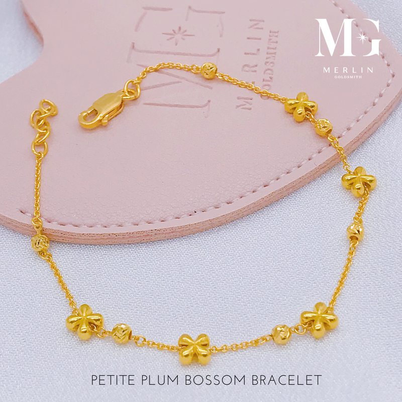 916 Gold Petite Plum Blossom Bracelet