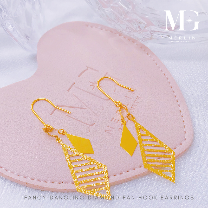 916 Gold Fancy Dangling Diamond Fan Hook Earrings