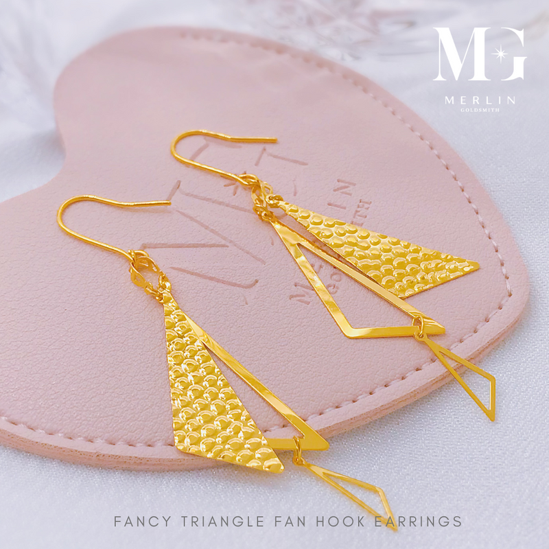 916 Gold Fancy Triangle Fan Hook Earrings