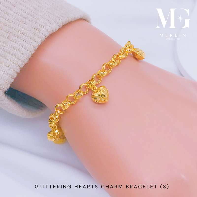 916 Gold Glittering Hearts Charm Bracelet (Small) 916 Gold Glittering Hearts Charm Bracelet (Small)
