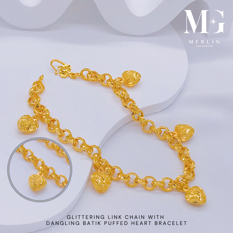 916 Gold Glittering Link Chain With Dangling Batik Puffed Heart Bracelet 916 Gold Glittering Link Chain With Dangling Batik Puffed Heart Bracelet
