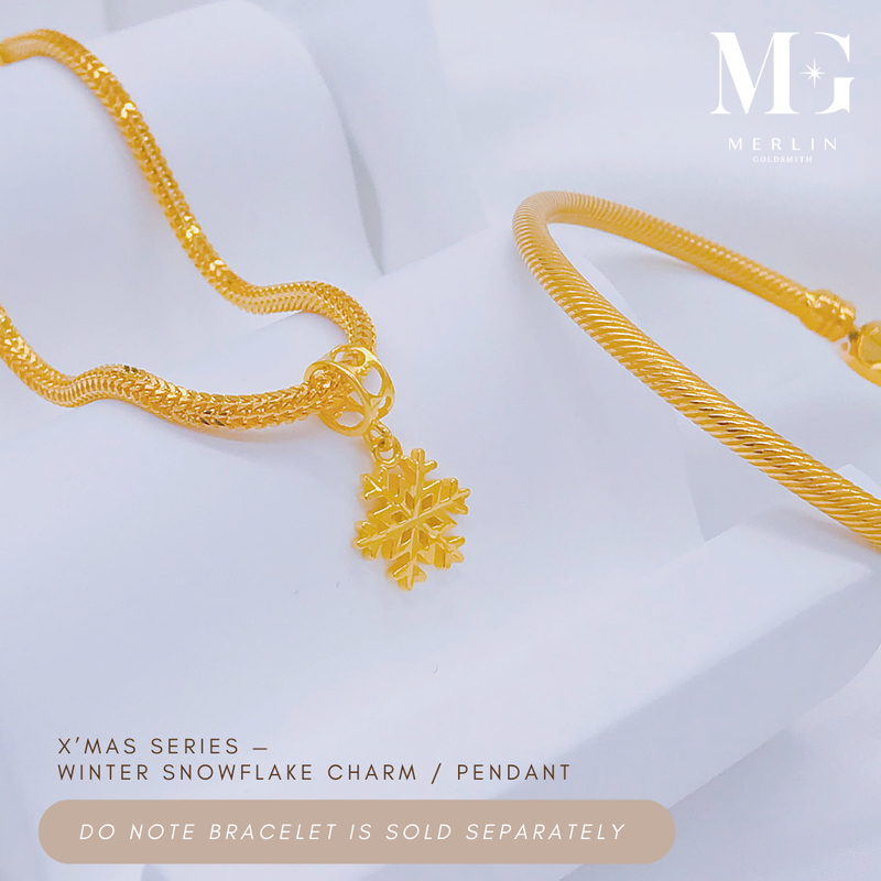 916 Gold Winter Snowflake Charm / Pendant