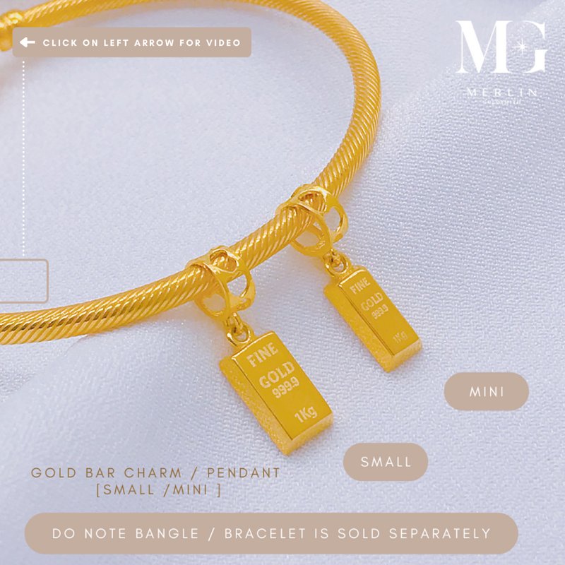 916 Gold Black Cat Charm / Pendant