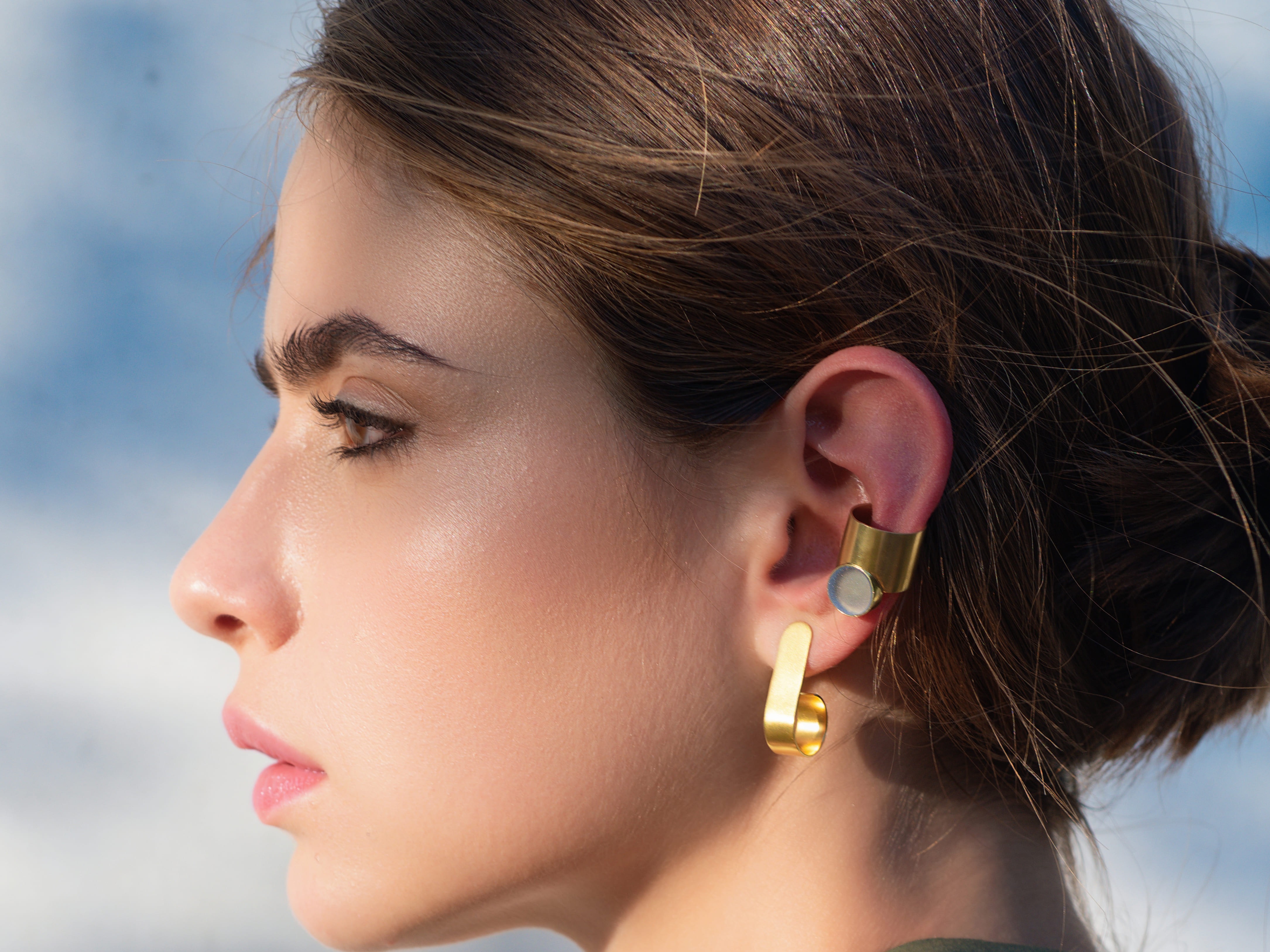 Choose The Best Gold Earrings For Your Face Shape 