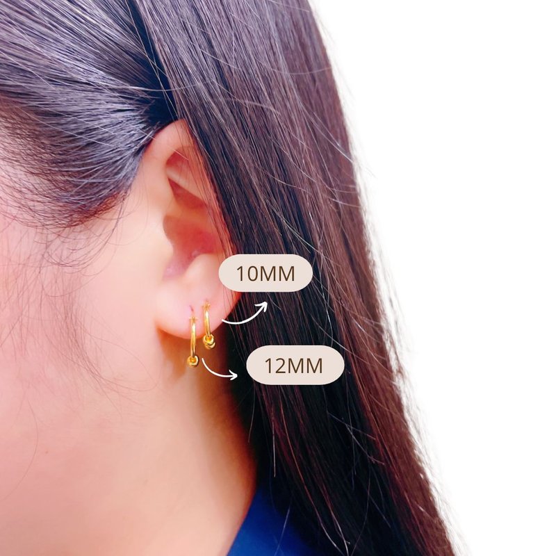916 Gold Glossy Three Beads Hoop Earrings