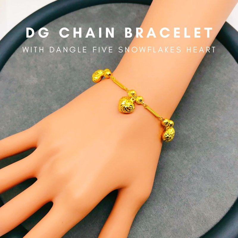 916 Gold DG Chain With Dangle Five Snowflakes Heart Bracelet