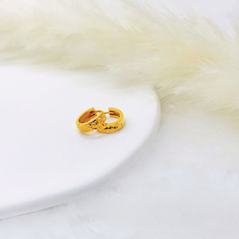 916 Gold Classic Reversible Unisex Clip Earrings [Medium]